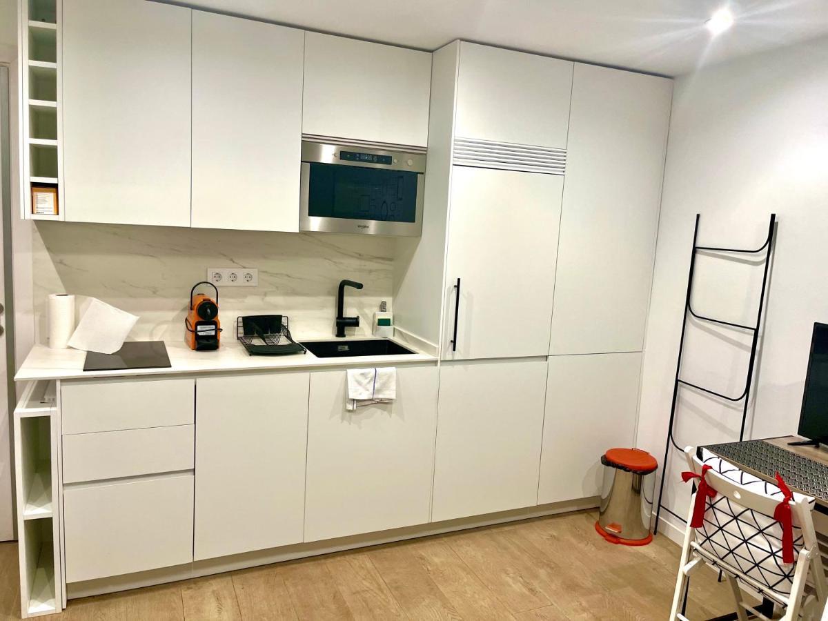 Tesoro Calle, Precioso Estudio Super Equipado Para Dos En Malasana Madrid Kültér fotó